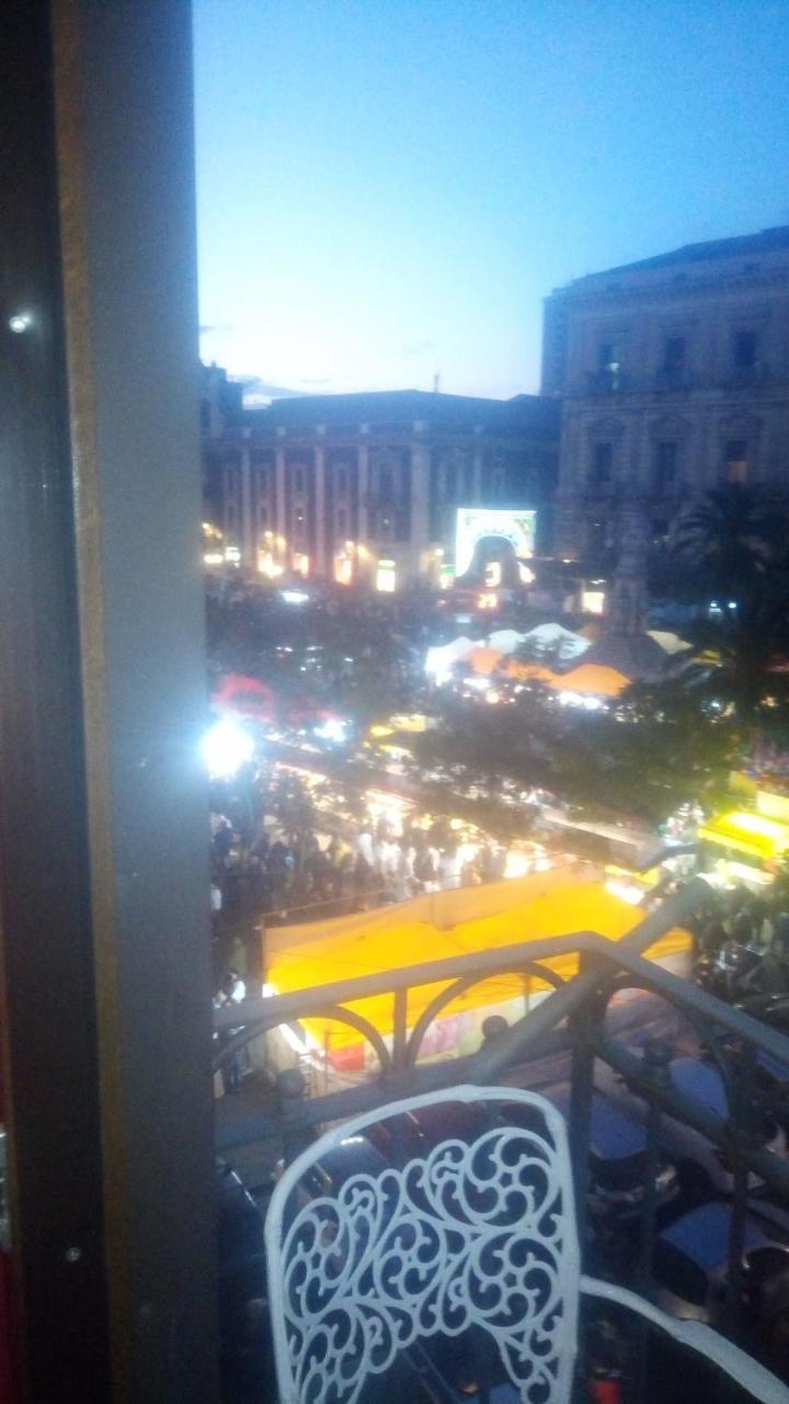 Domenico Florio Palace Aeroporto di Catania Fontana Rossa Esterno foto